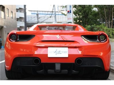 2019 Ferrari 488 SPIDER 缩略图 3