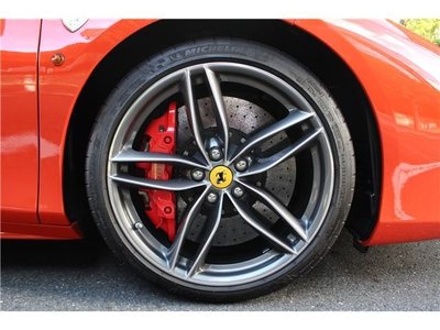 2019 Ferrari 488 SPIDER 缩略图 21