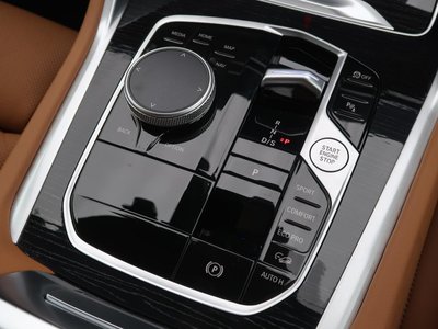 2024 BMW X6 thumbnail 40