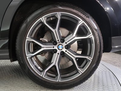 2024 BMW X6 thumbnail 51
