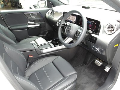 صورة مصغرة 4 لـ 2025 Mercedes-BENZ GLA
