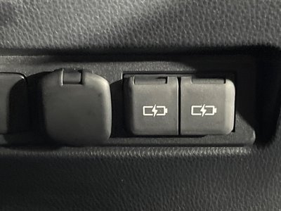 صورة 55 لـ 2024 Toyota LAND CRUISER 250