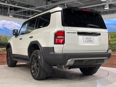 صورة 28 لـ 2024 Toyota LAND CRUISER 250