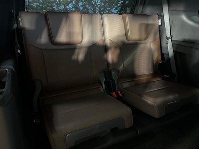 صورة 45 لـ 2024 Toyota LAND CRUISER 250