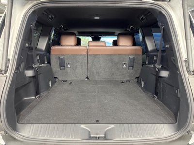 صورة 10 لـ 2024 Toyota LAND CRUISER 250