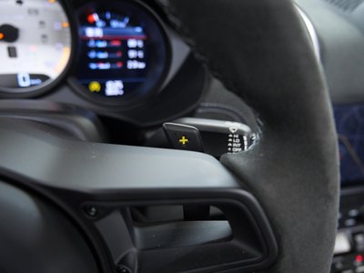 2024 Porsche 718 SPYDER thumbnail 60