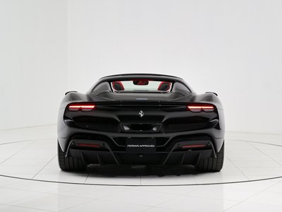 صورة 6 لـ 2026 Ferrari 296 GTS