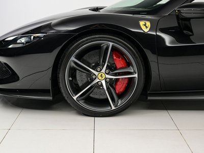 صورة 15 لـ 2026 Ferrari 296 GTS