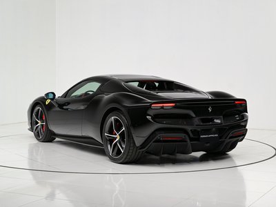 صورة 10 لـ 2026 Ferrari 296 GTS