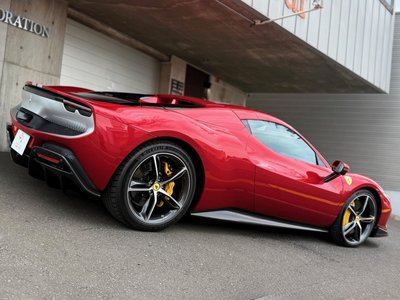2026 Ferrari 296 GTS photo 9