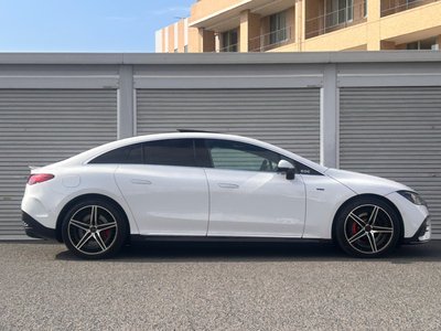 2024 Mercedes-BENZ EQE AMG photo 10