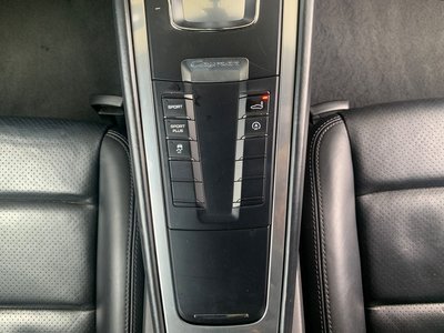 صورة مصغرة 37 لـ 2013 Porsche CAYMAN