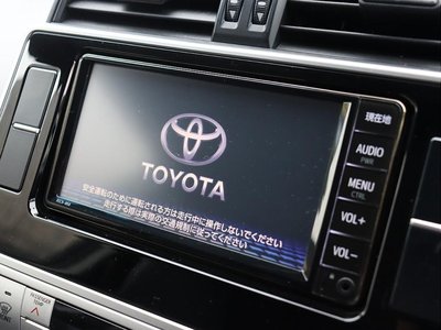 2021 Toyota LAND CRUISER PRADO photo 6