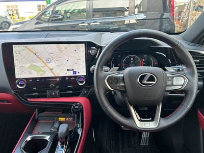 2023 Lexus NX — миниатюра 8
