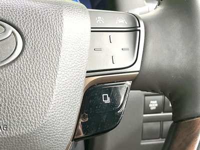 صورة 57 لـ 2025 Toyota ALPHARD