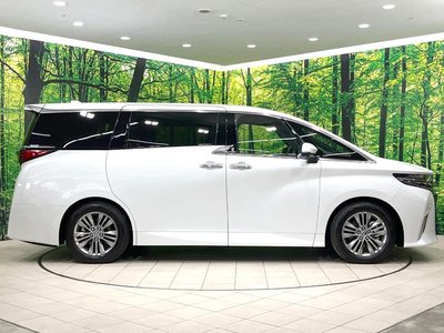 صورة 73 لـ 2025 Toyota ALPHARD