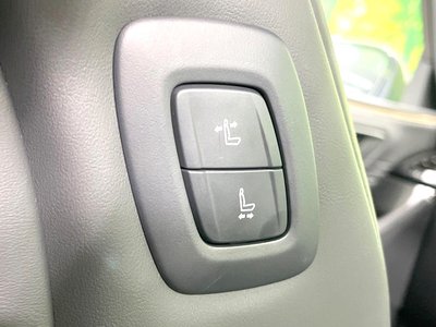 صورة 44 لـ 2025 Toyota ALPHARD