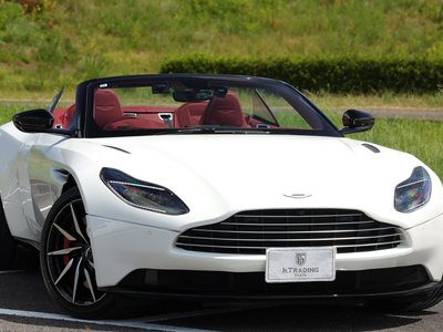صورة 18 لـ 2018 Aston Martin DB11 VOLANTE