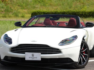 صورة 27 لـ 2018 Aston Martin DB11 VOLANTE