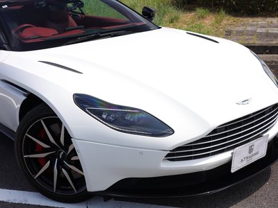 صورة 11 لـ 2018 Aston Martin DB11 VOLANTE