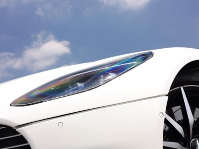 صورة 32 لـ 2018 Aston Martin DB11 VOLANTE