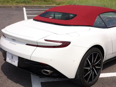 صورة 87 لـ 2018 Aston Martin DB11 VOLANTE