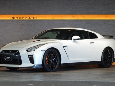 2019 Nissan GT-R 照片 1