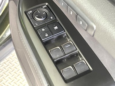 صورة مصغرة 60 لـ 2023 Lexus NX