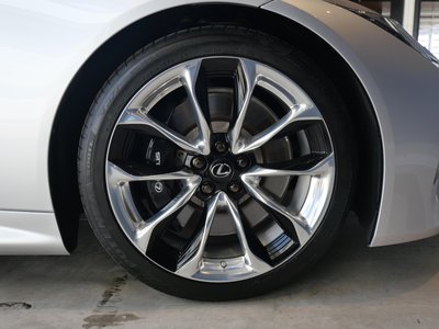 صورة 16 لـ 2021 Lexus LC CONVERTIBLE