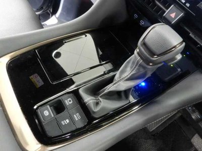 صورة 9 لـ 2023 Toyota ALPHARD