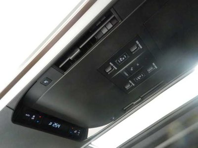 صورة 12 لـ 2023 Toyota ALPHARD