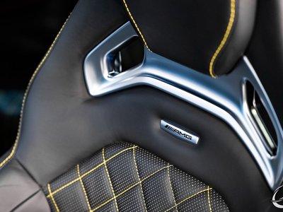 2017 Mercedes-BENZ C-CLASS AMG thumbnail 33