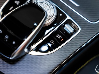 2017 Mercedes-BENZ C-CLASS AMG thumbnail 52