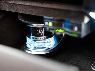 2017 Mercedes-BENZ C-CLASS AMG thumbnail 53