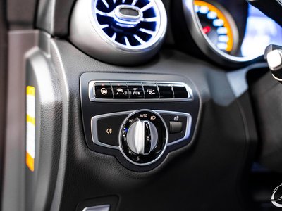 2017 Mercedes-BENZ C-CLASS AMG thumbnail 43