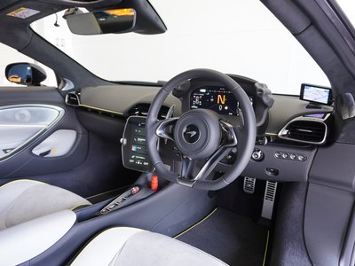 2024 Mclaren ARTURA thumbnail 49