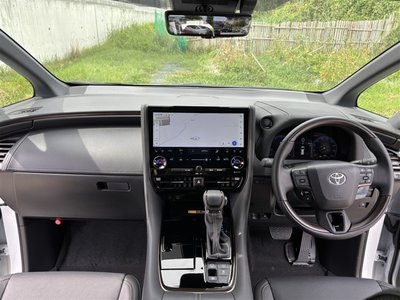 2025 Toyota ALPHARD 照片 11