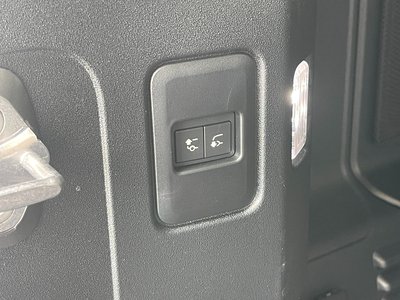 صورة مصغرة 49 لـ 2023 LAND Rover DEFENDER