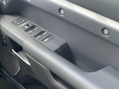 صورة مصغرة 29 لـ 2023 LAND Rover DEFENDER