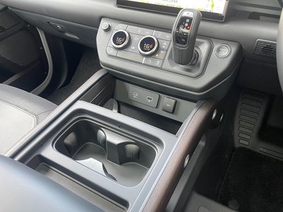صورة مصغرة 24 لـ 2023 LAND Rover DEFENDER