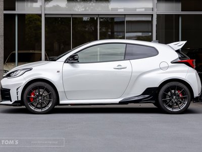 2024 Toyota GR YARIS 照片 36