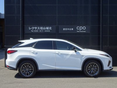 صورة مصغرة 8 لـ 2021 Lexus RX