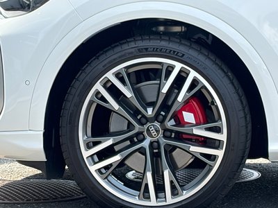 2025 AUDI SQ5 photo 13