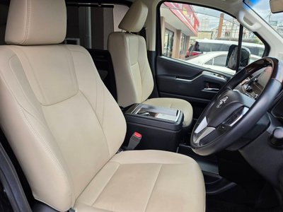 2020 Toyota GRAND ACE 缩略图 13