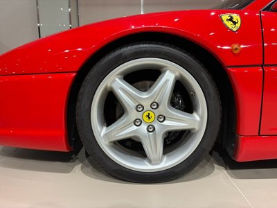 صورة 10 لـ 1999 Ferrari F355