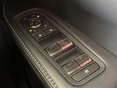 2025 Lexus RX 照片 20