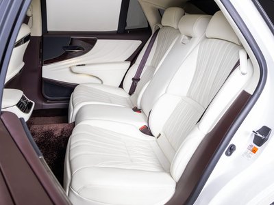 2018 Lexus LS — миниатюра 8