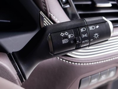 2018 Lexus LS — миниатюра 49