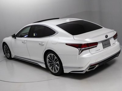2018 Lexus LS — миниатюра 31