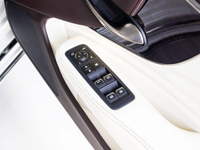 2018 Lexus LS — миниатюра 45